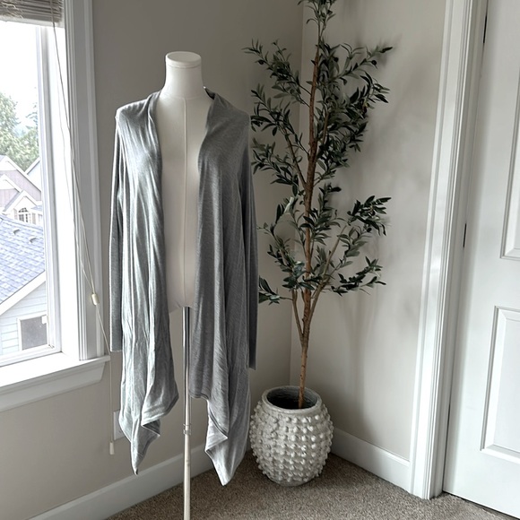 O/S - BCBG Silk Open Cardigan - Picture 1 of 5